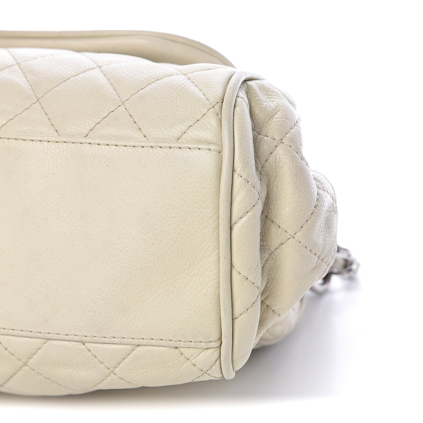 Caviar Quilted Timeless Accordion Flap Dark White