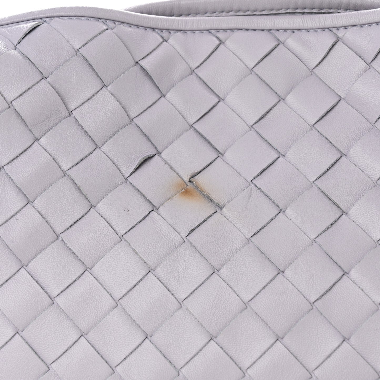 Calfskin Intrecciato Small Hop Oyster Lilac