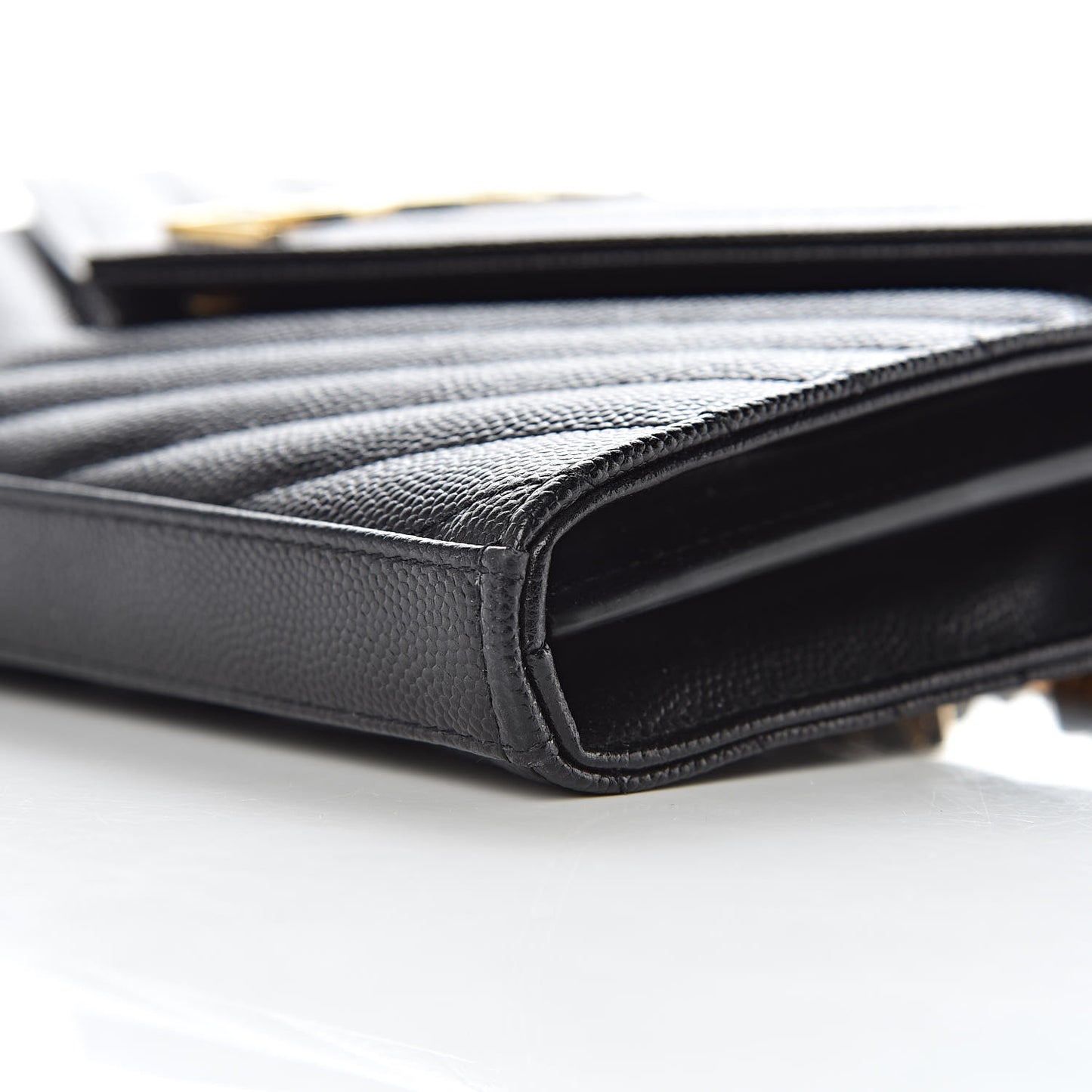 Grain De Poudre Matelasse Chevron Monogram Chain Wallet Black