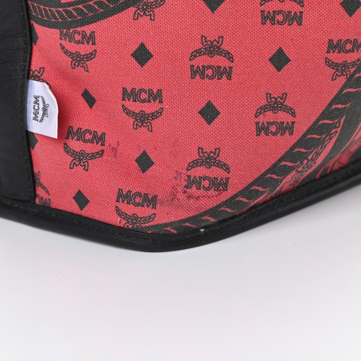 MCM Visetos Medium Project Reversible Shopper Tote Ruby Red Black 17 of 19