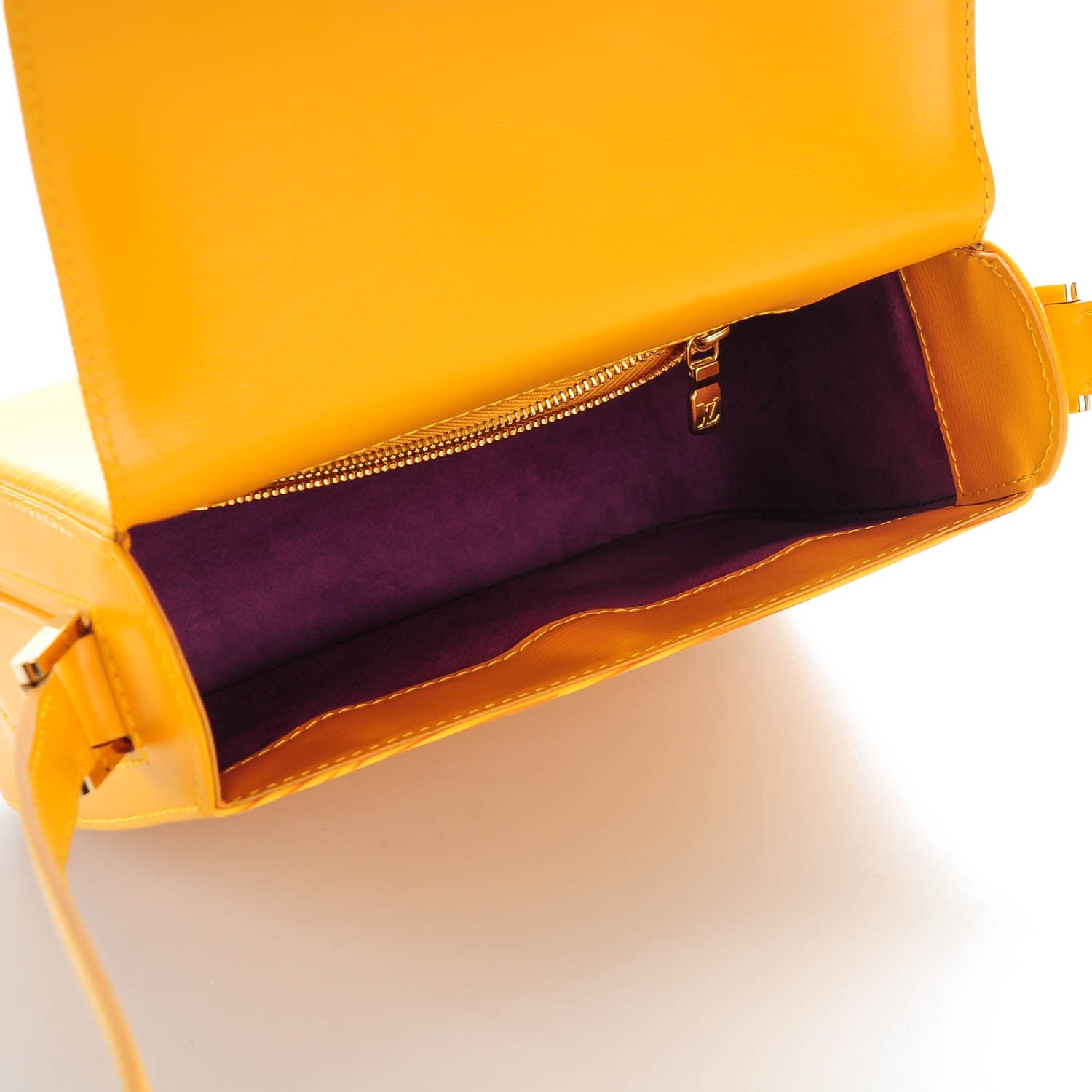 Louis Vuitton Epi Buci Tassil 5 of 7