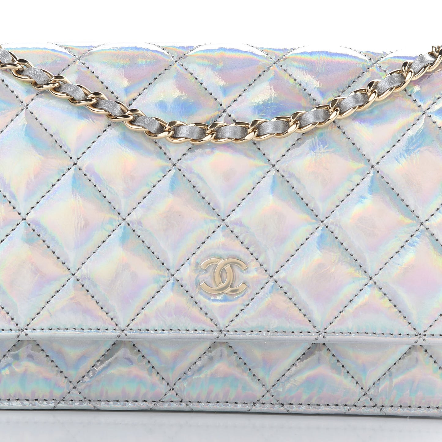 Iridescent Goatskin Quilted Wallet On Chain WOC Silver