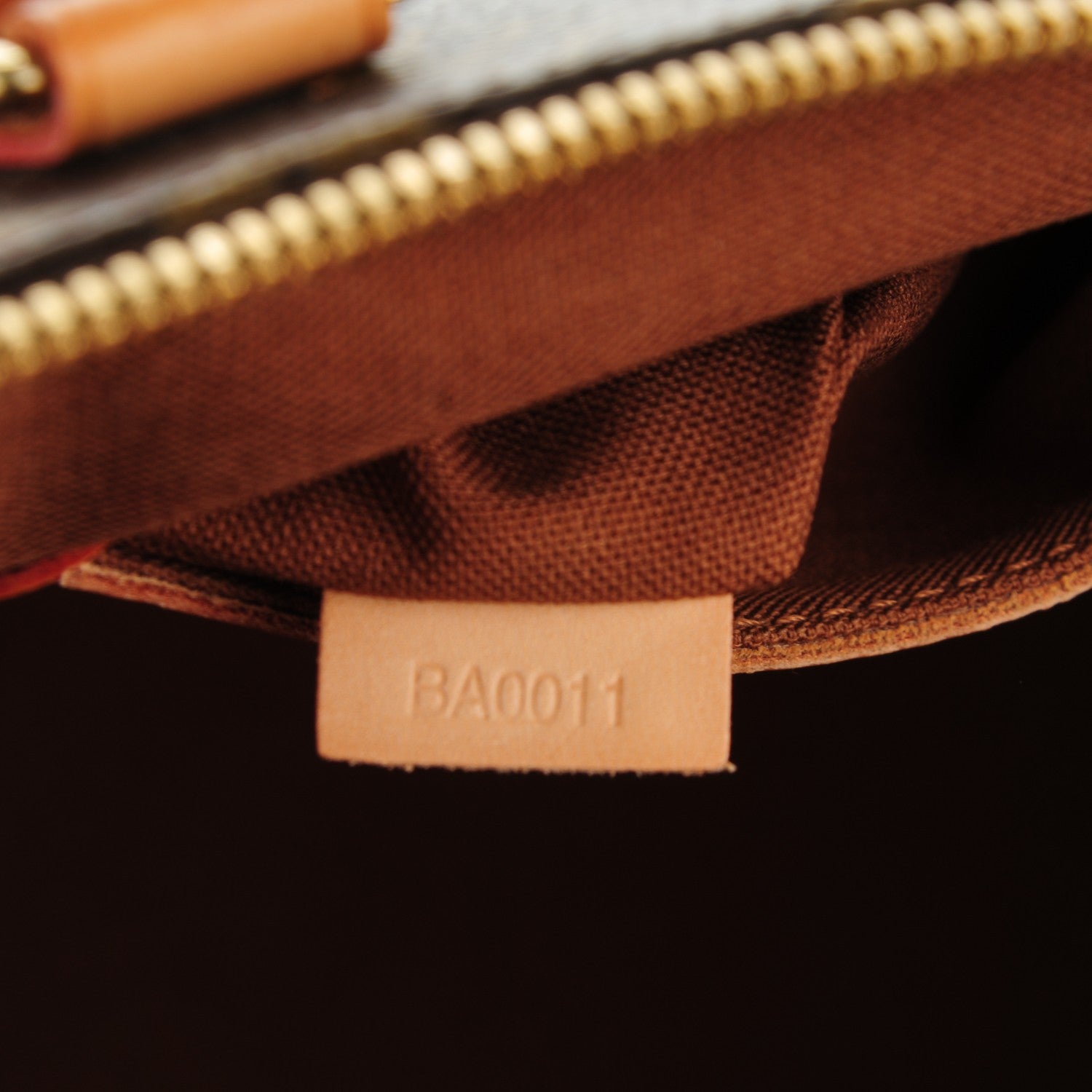 Louis Vuitton Monogram Alma PM 7 of 8