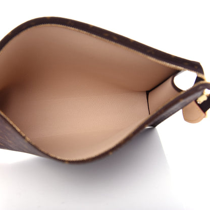 Louis Vuitton Monogram Toiletry Pouch 26 5 of 7