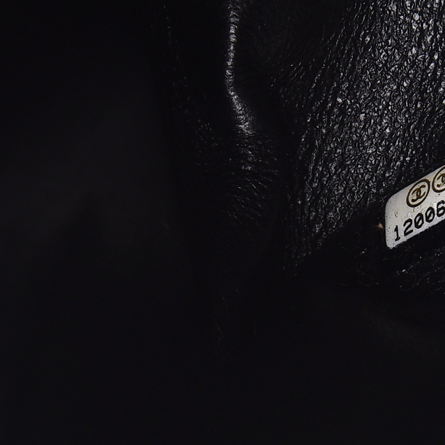 Metallic Aged Calfskin Quilted 2.55 Reissue 226 Flap Black