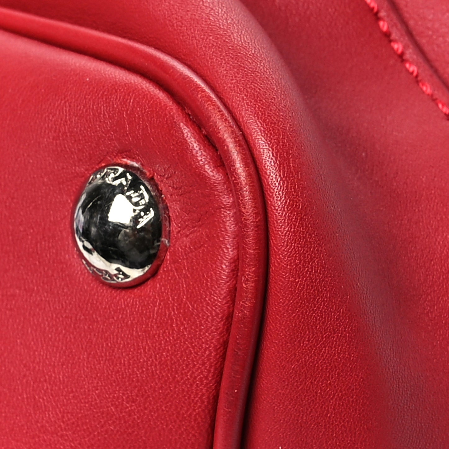 Soft Calf Bucket Bag Rosso