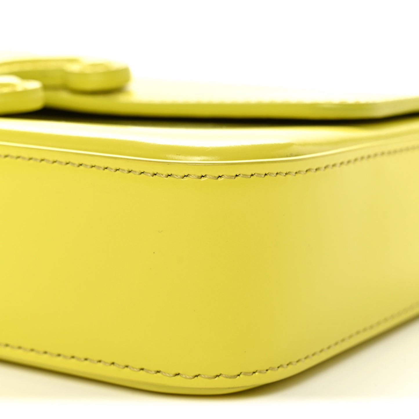 Shiny Calfskin Cuir Triomphe Chain Shoulder Bag Anis