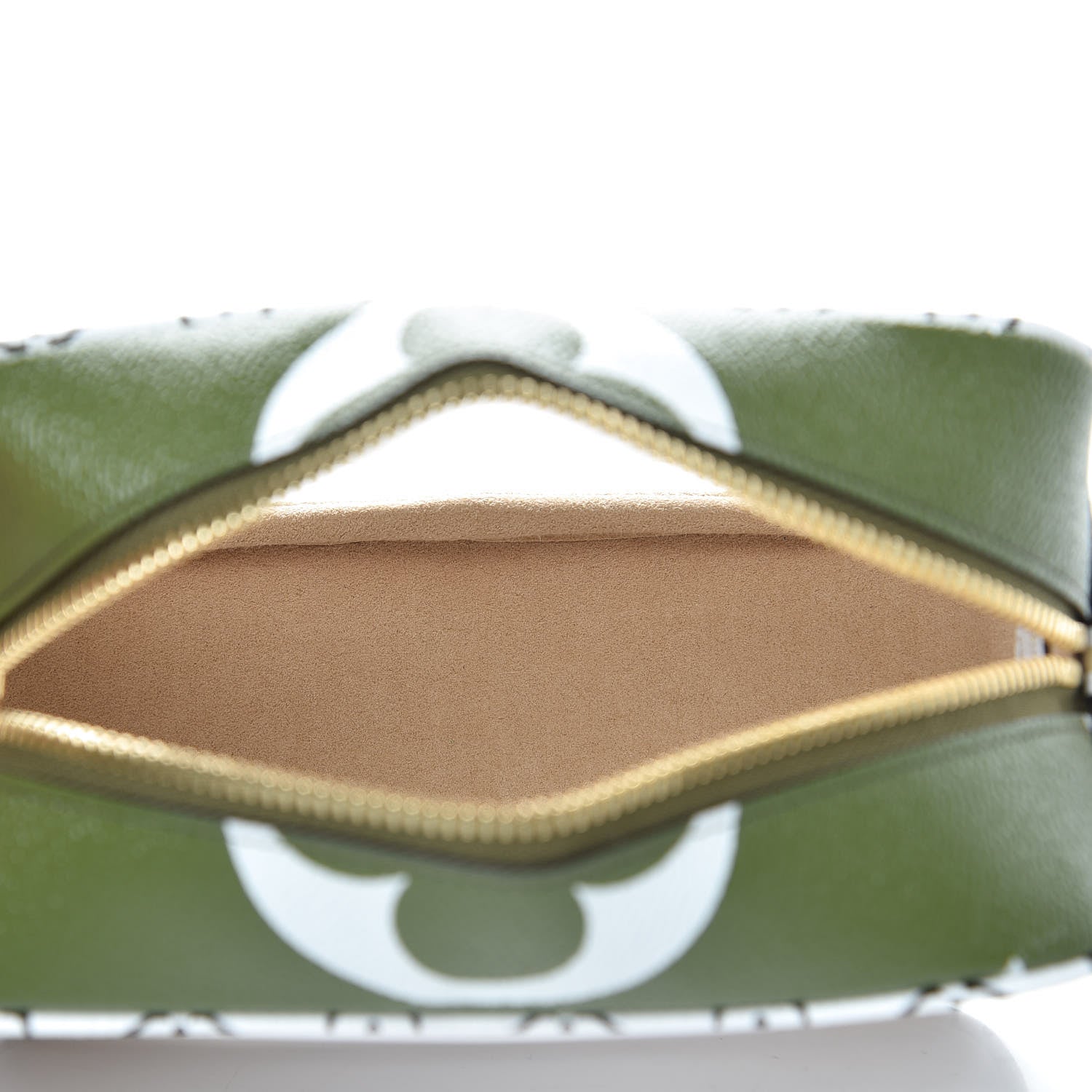 Louis Vuitton Monogram Giant Beach Pouch Kaki 5 of 6