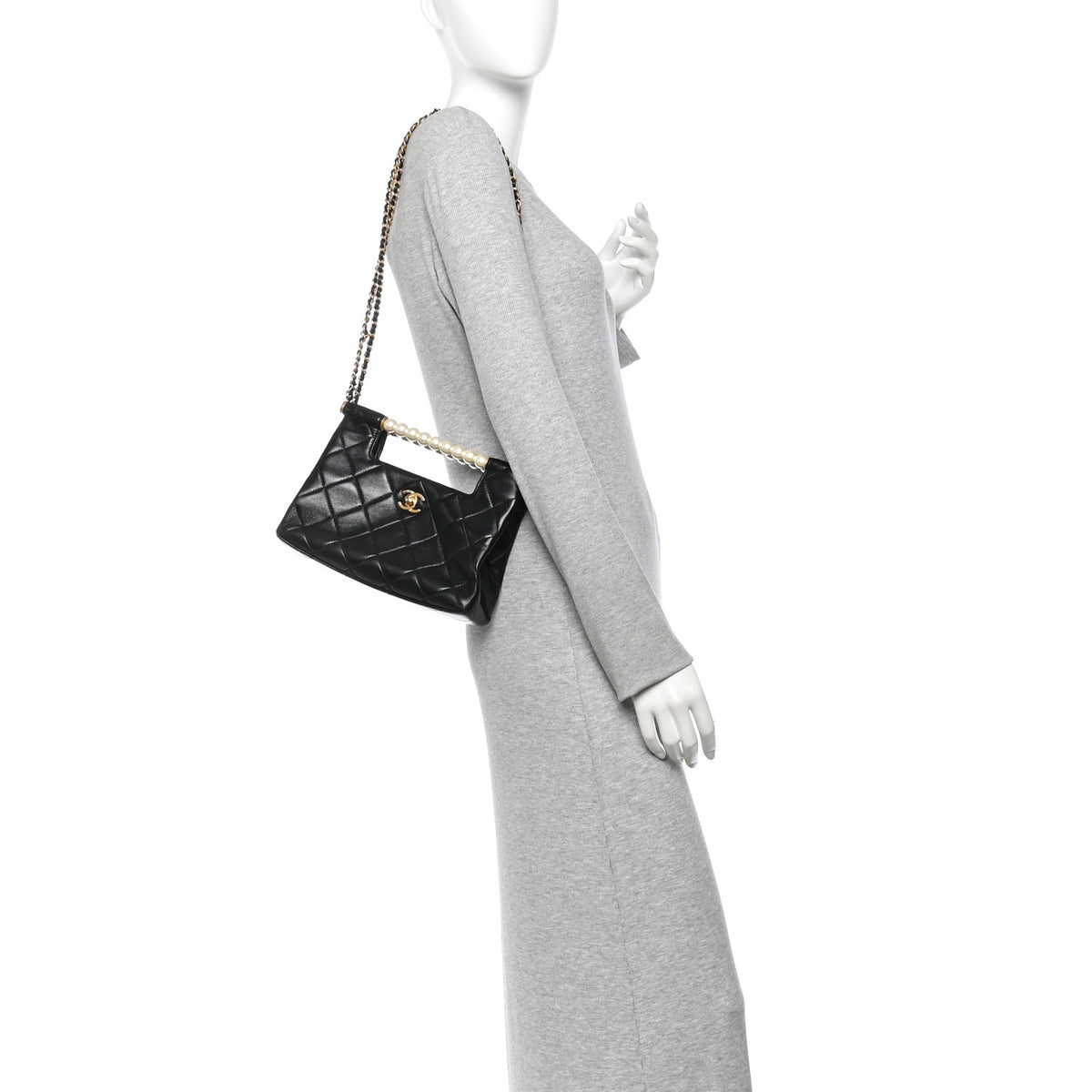 Chanel Shiny Lambskin Pearl Small Shopping Bag Black 2 of 11