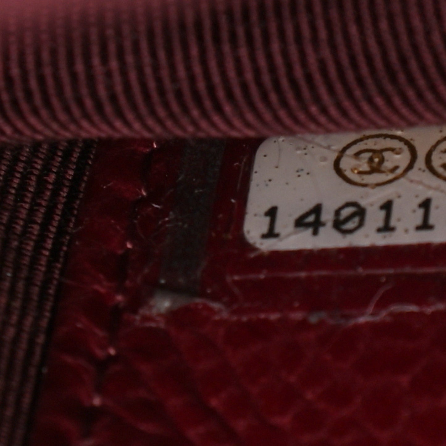 Caviar Quilted Wallet on Chain WOC Burgundy