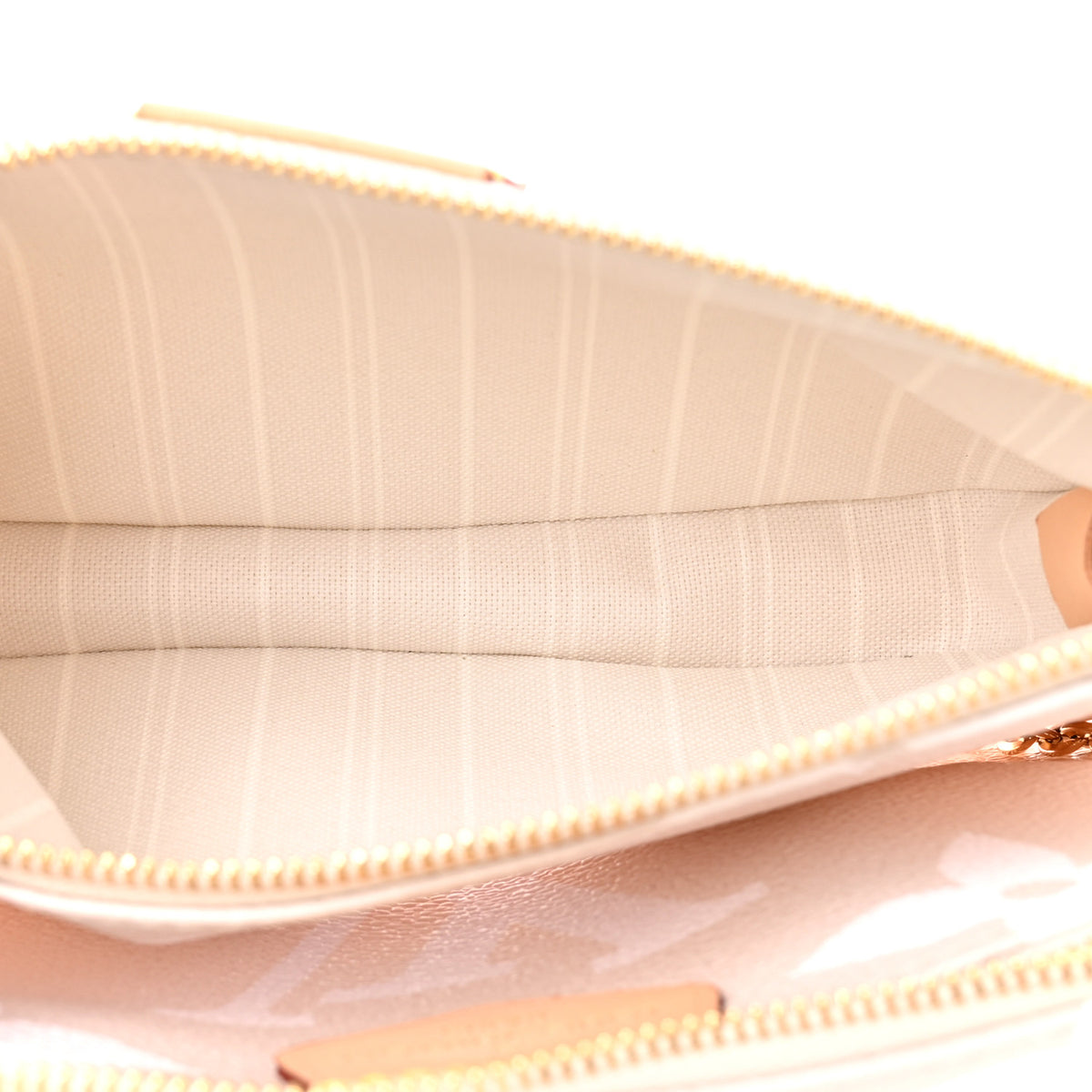 Monogram Giant By The Pool Multi Pochette Accessories Brume