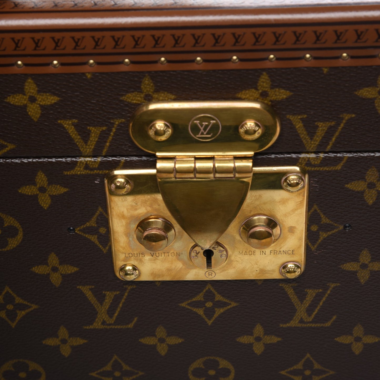 Monogram Boite Pharmacie Toiletry Case