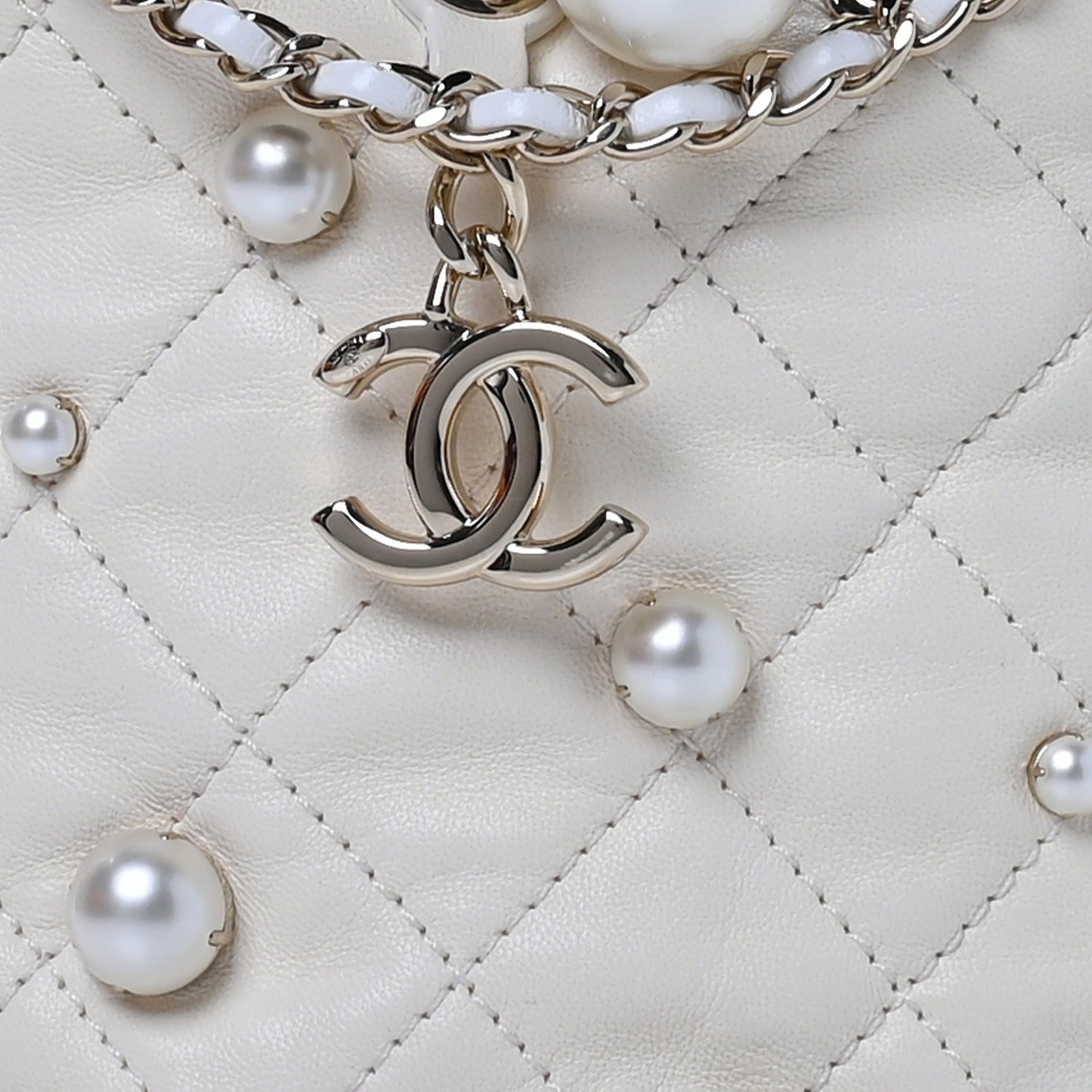 Lambskin Quilted Pearl Mini About Pearls Drawstring Bag White