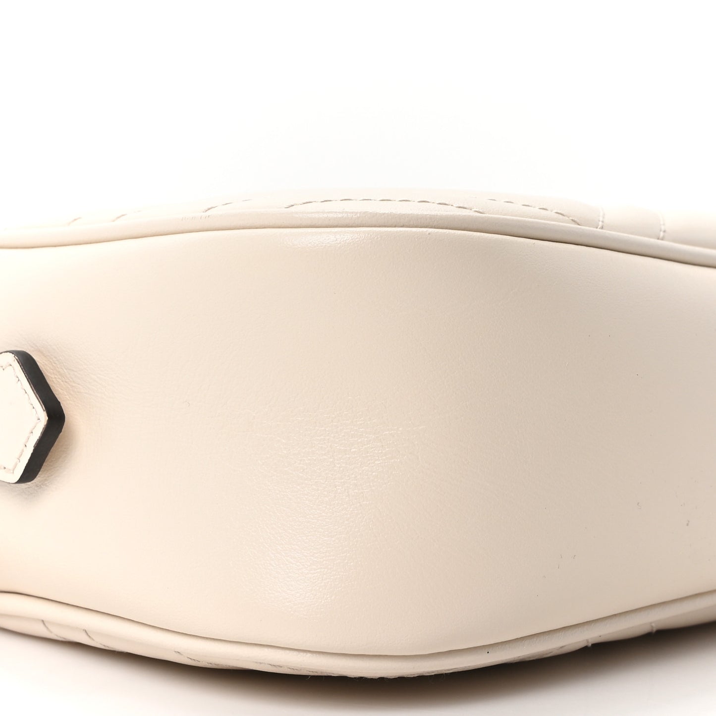 Calfskin Matelasse Small GG Marmont Chain Shoulder Bag White