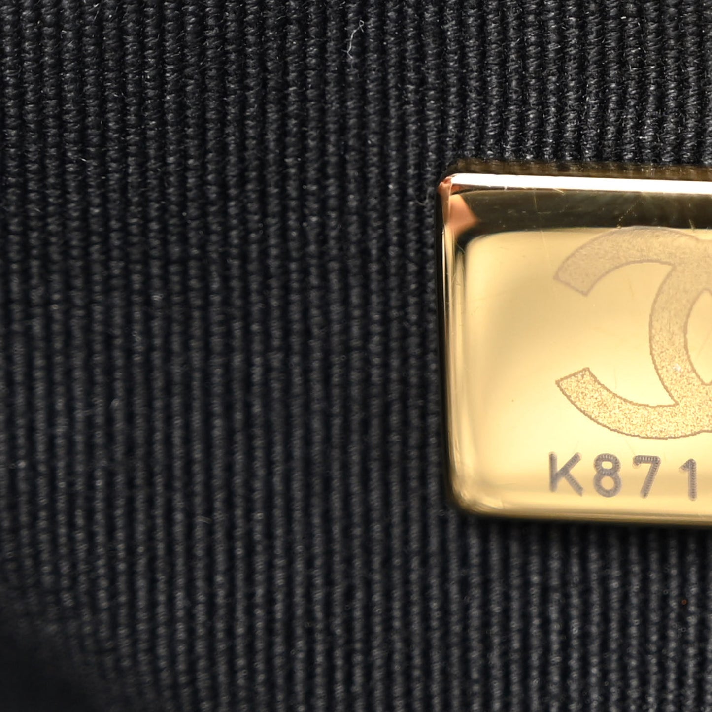 Nylon Grosgrain Quilted Maxi Lifestyle Bowling Black