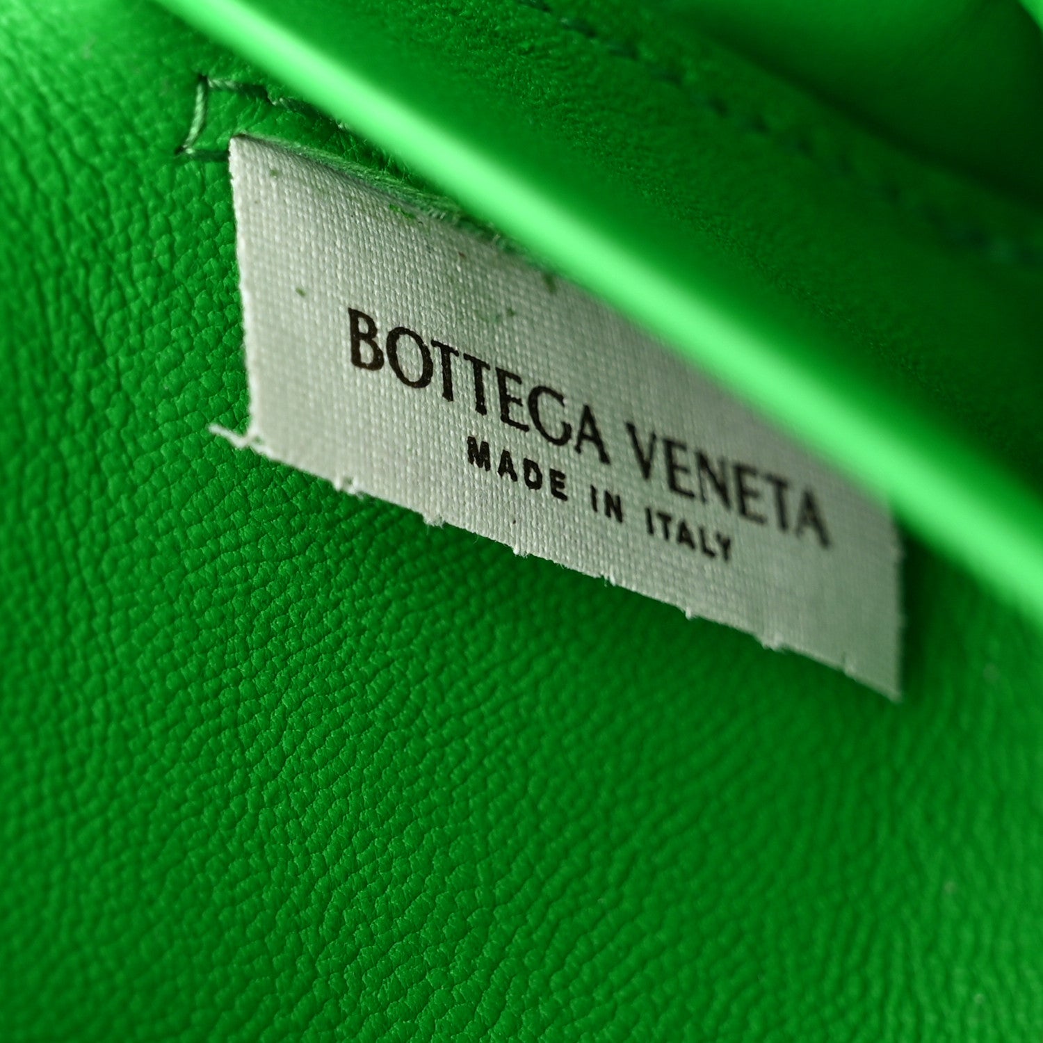 Bottega Veneta Nappa Maxi Intreccio Padded The Belt Cassette Bag Parakeet 7 of 12