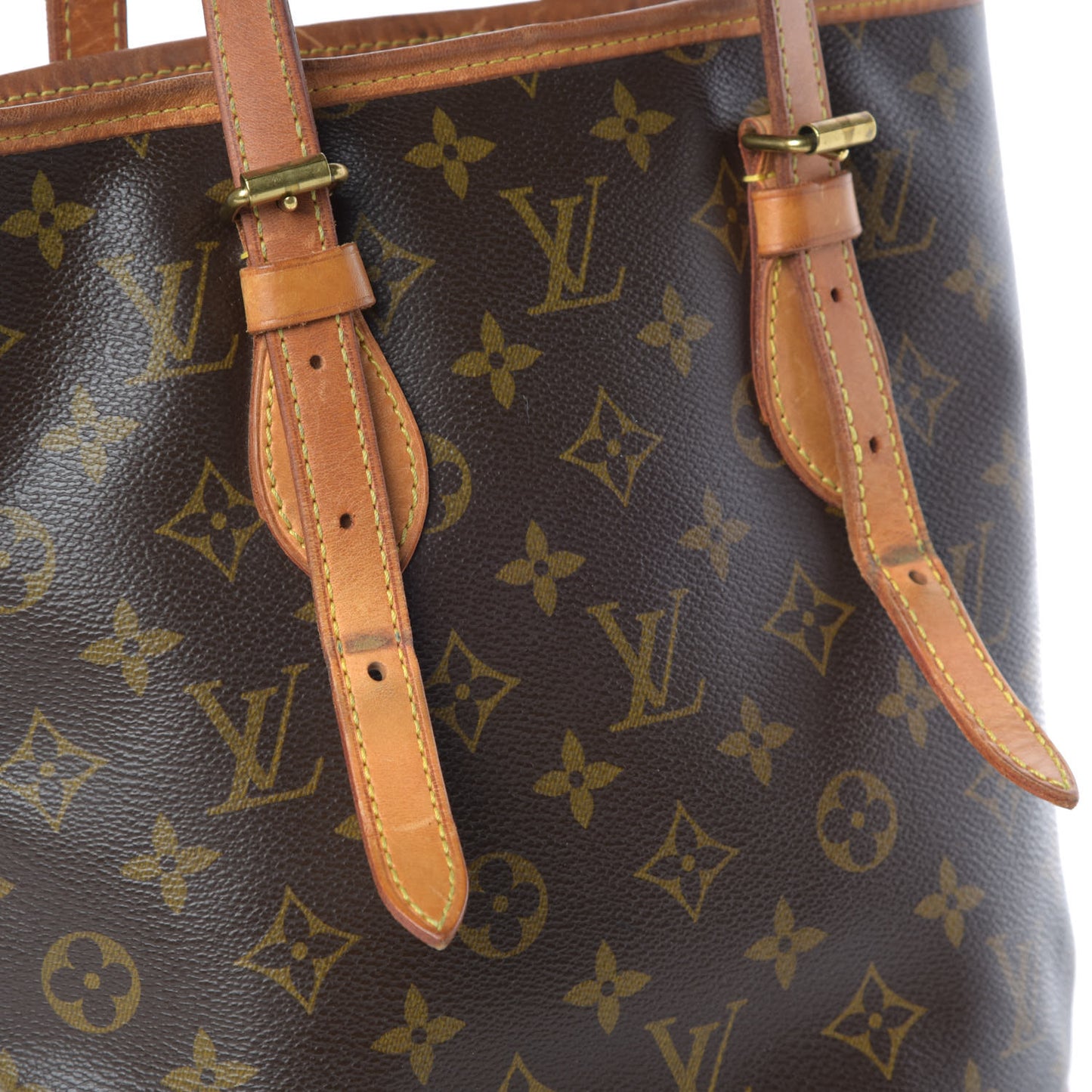 Monogram Petit Bucket 23