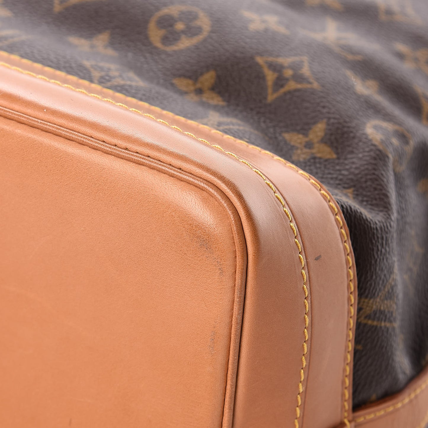 Monogram Noe