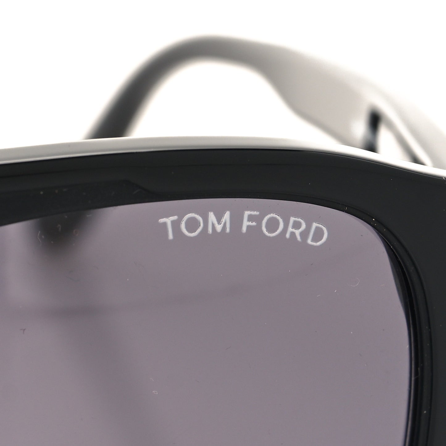 Gerrard Aviator Polarized Sunglasses TF776 Black
