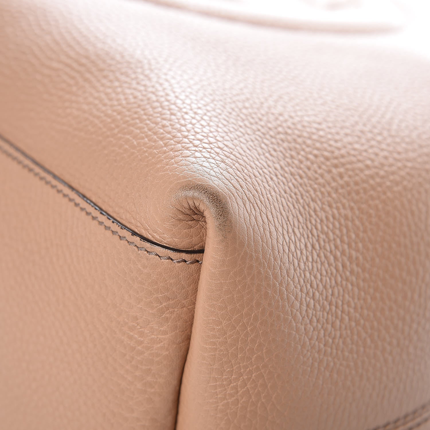 Gucci Pebbled Calfskin Medium Soho Chain Shoulder Bag Camelia 10 of 11