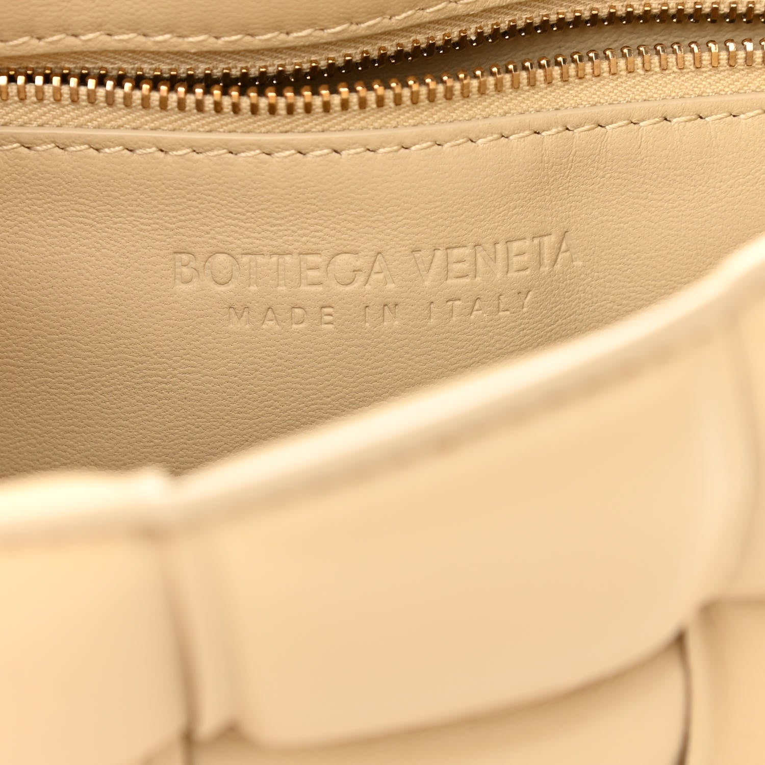 Bottega Veneta Lambskin Maxi Intreccio Padded Chain Cassette Crossbody Bag Porridge 5 of 8