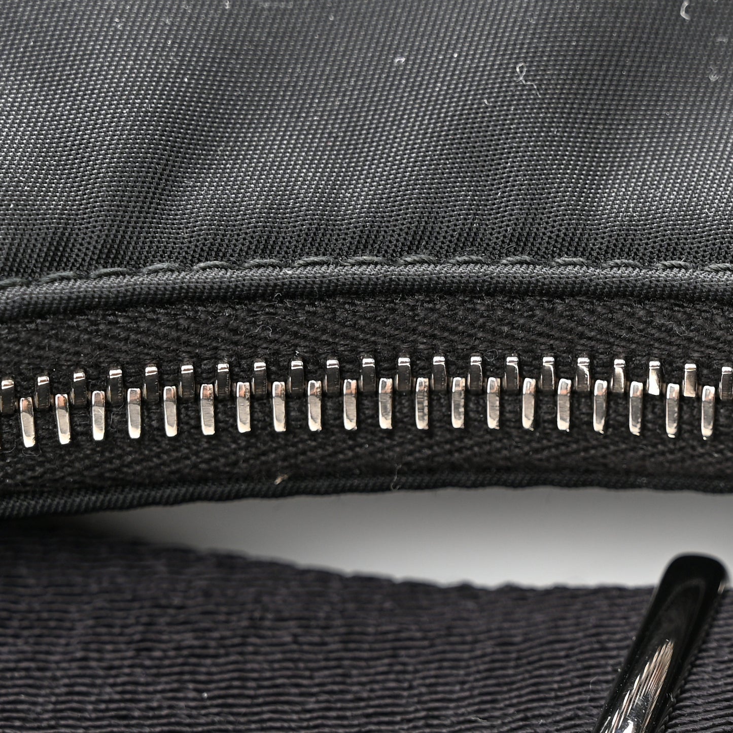 Nylon Re-Edition 2005 Shoulder Bag Black