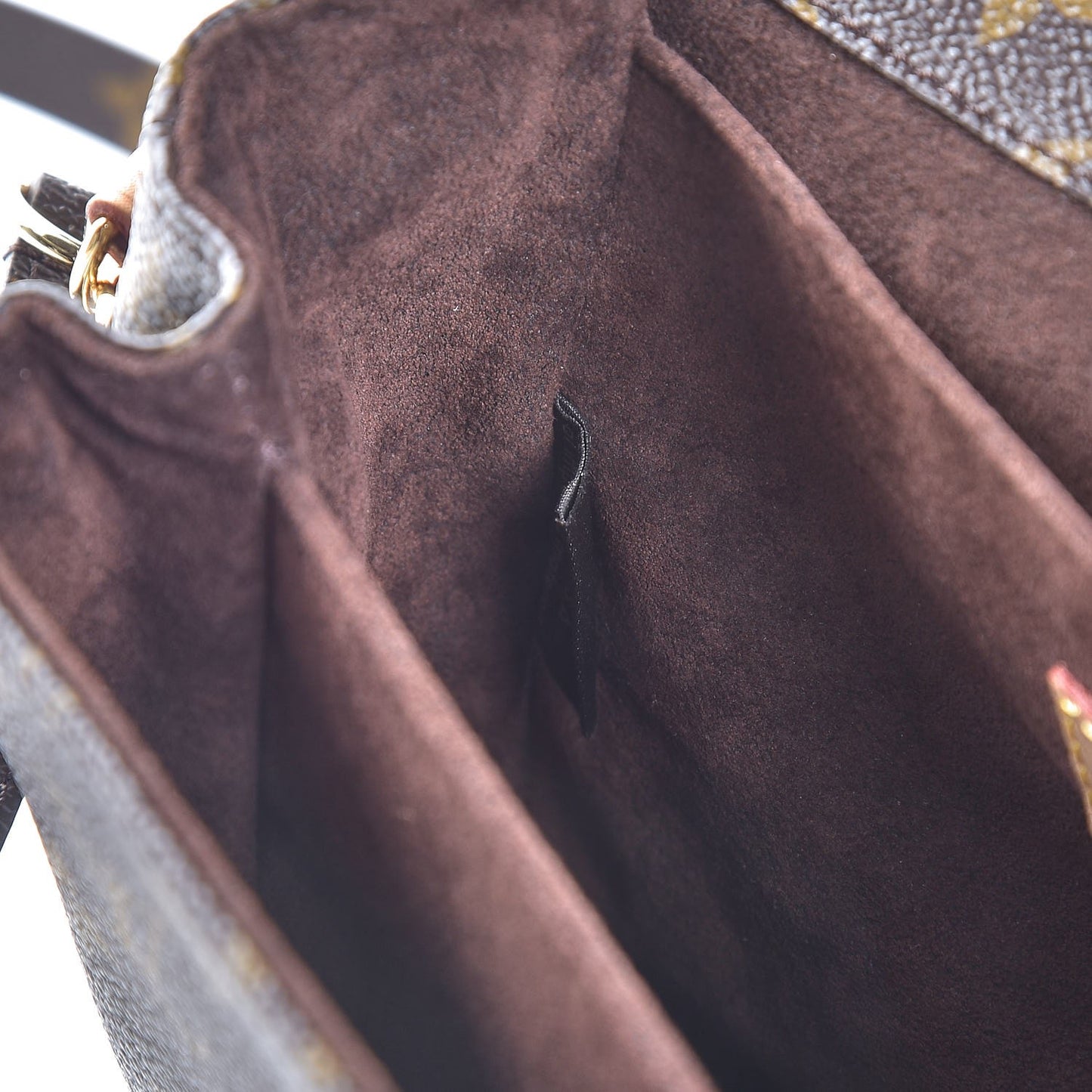 Monogram Pochette Metis
