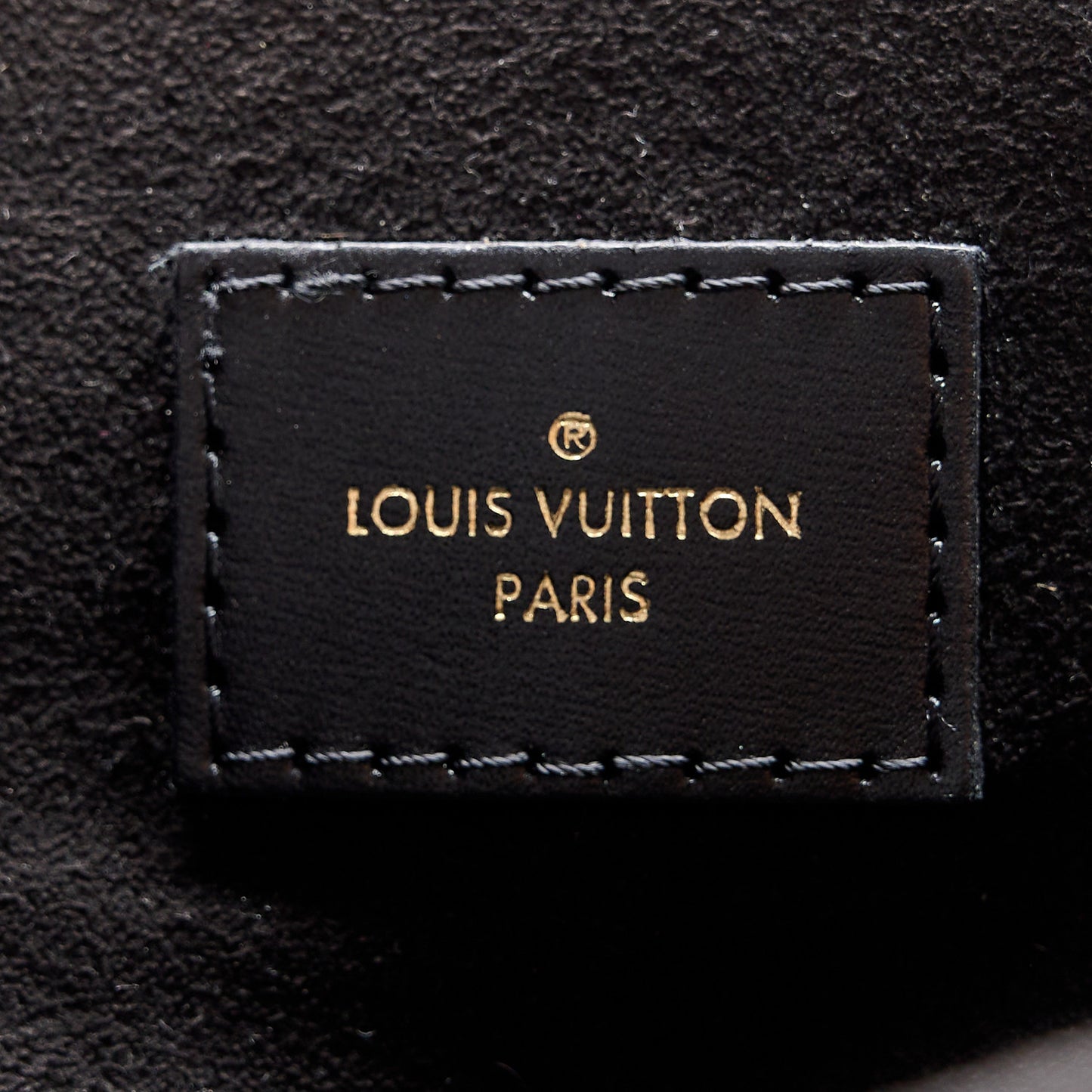 Reverse Monogram Pochette Metis