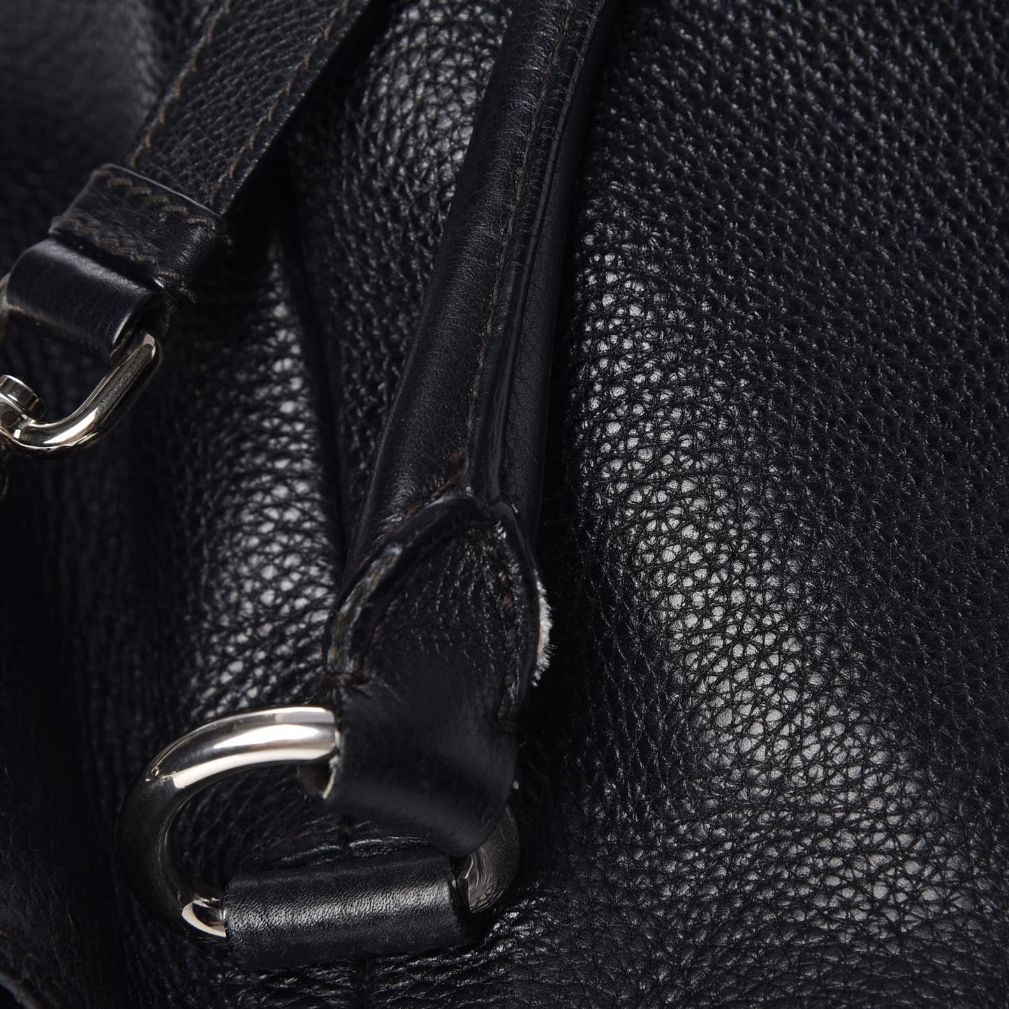 Vitello Daino Tote Nero Black