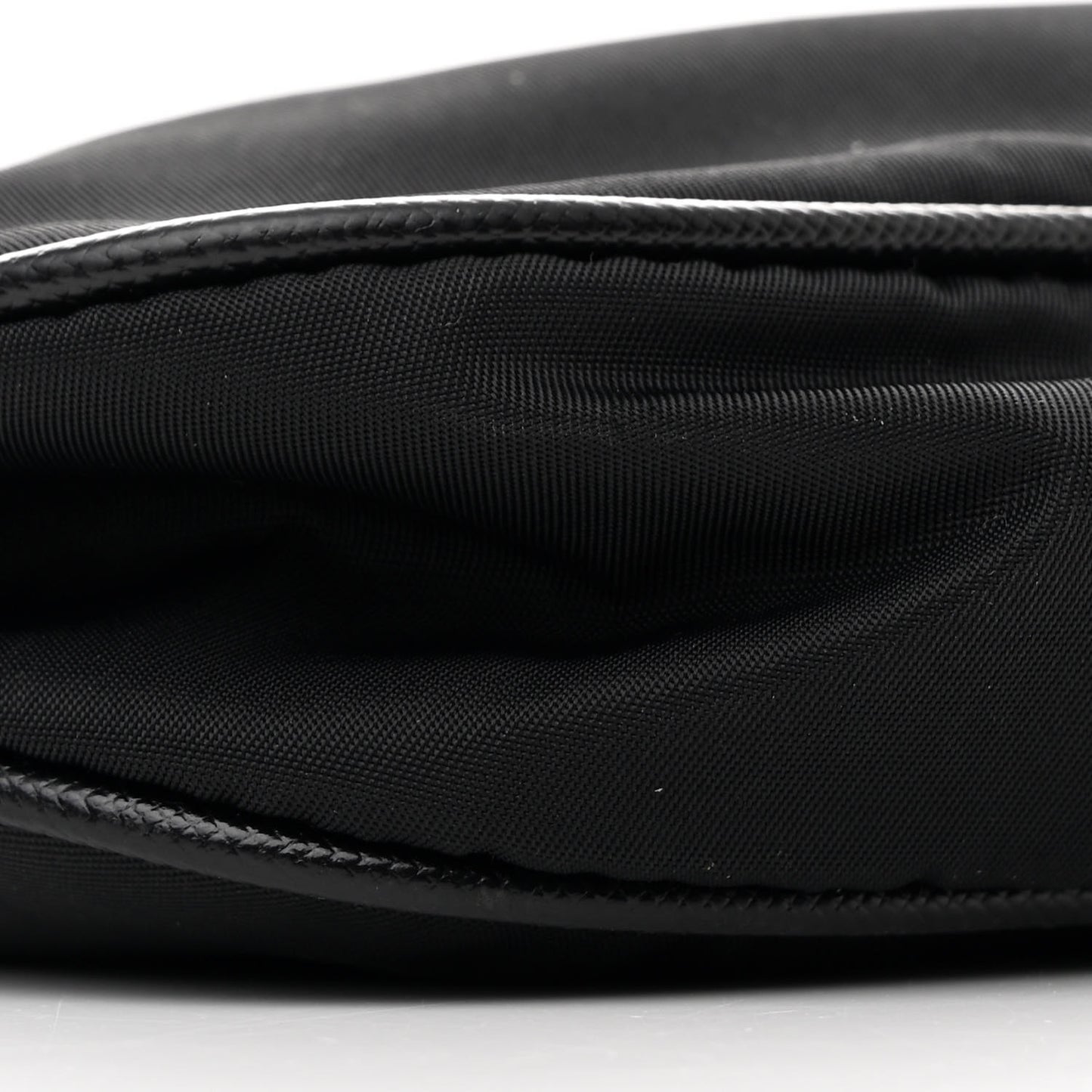 Tessuto Nylon Saffiano Barrel Pochette Black