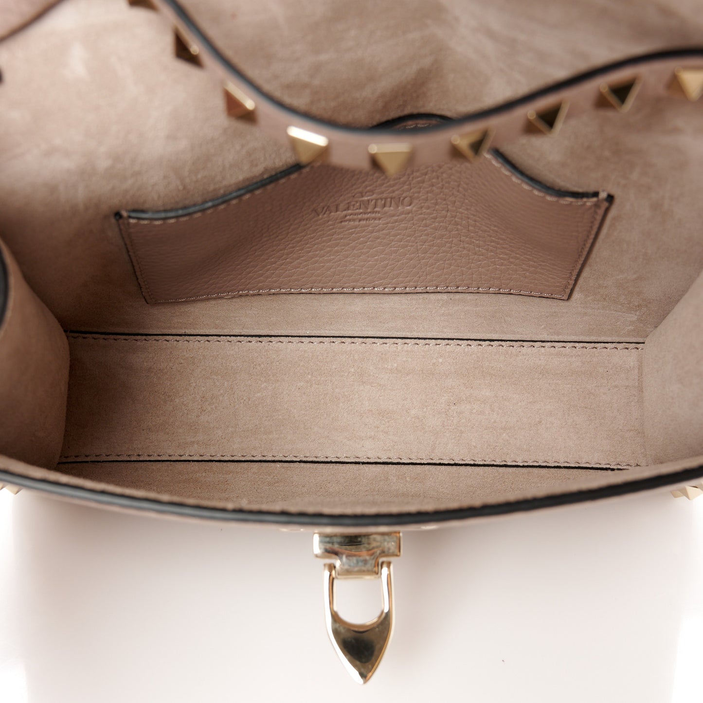 Pebbled Calfskin Medium Rockstud Flip Lock Crossbody Bag Poudre