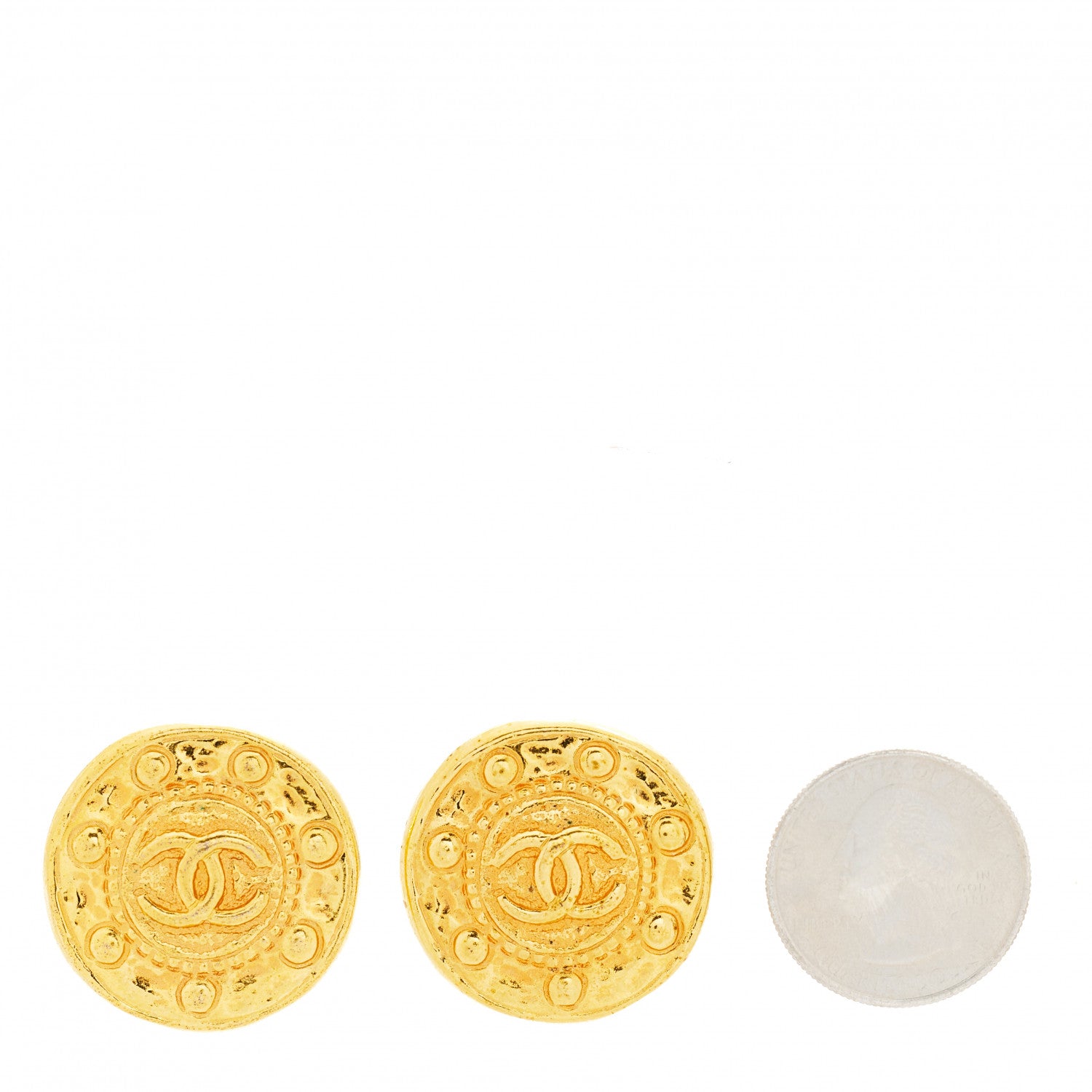 Chanel Round CC Clip On Earrings Gold 2 of 4