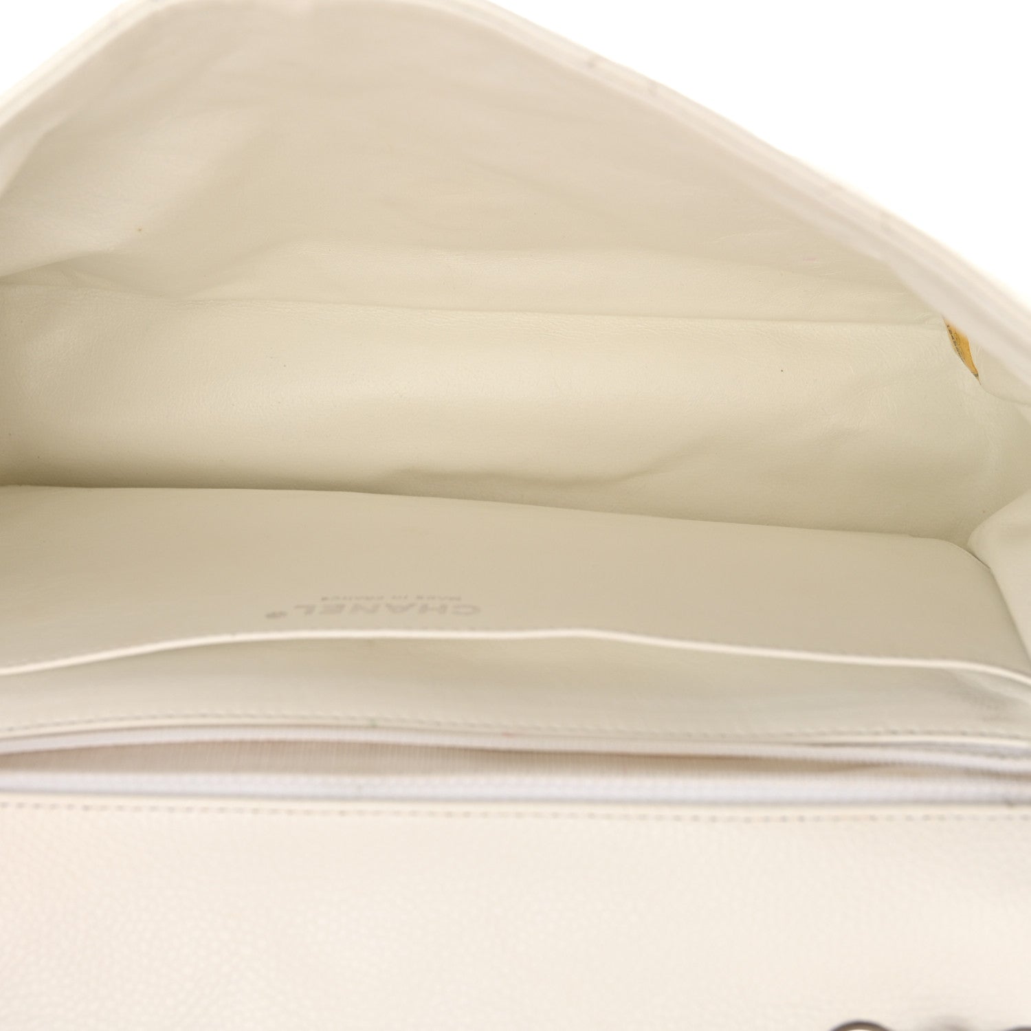 Chanel Caviar Quilted Jumbo Single Flap White 5 of 15