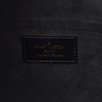 Louis Vuitton Reverse Monogram Bento Box EW 6 of 11