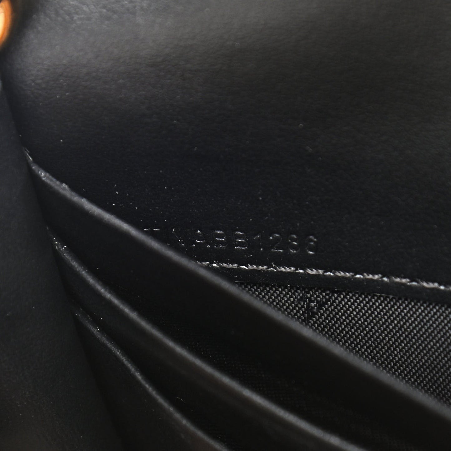 Vintage Check Henley Wallet On Chain Black