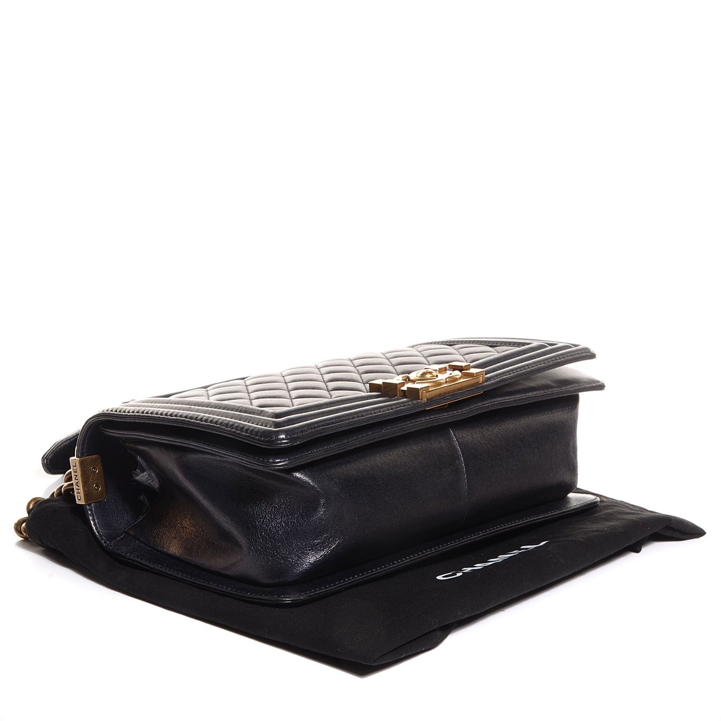 Lambskin Quilted Medium Boy Flap Pearly Black