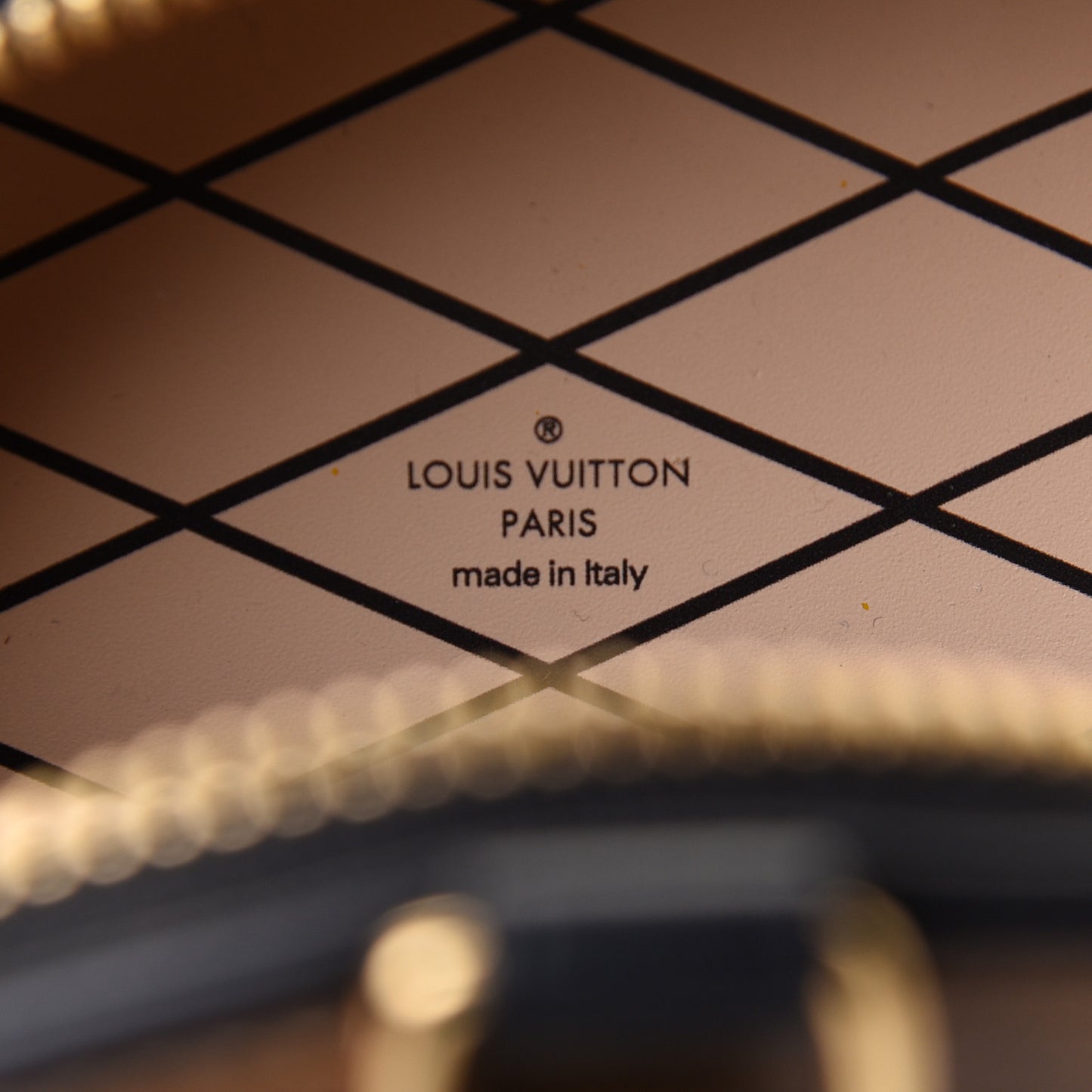Reverse Monogram Mini Boite Chapeau