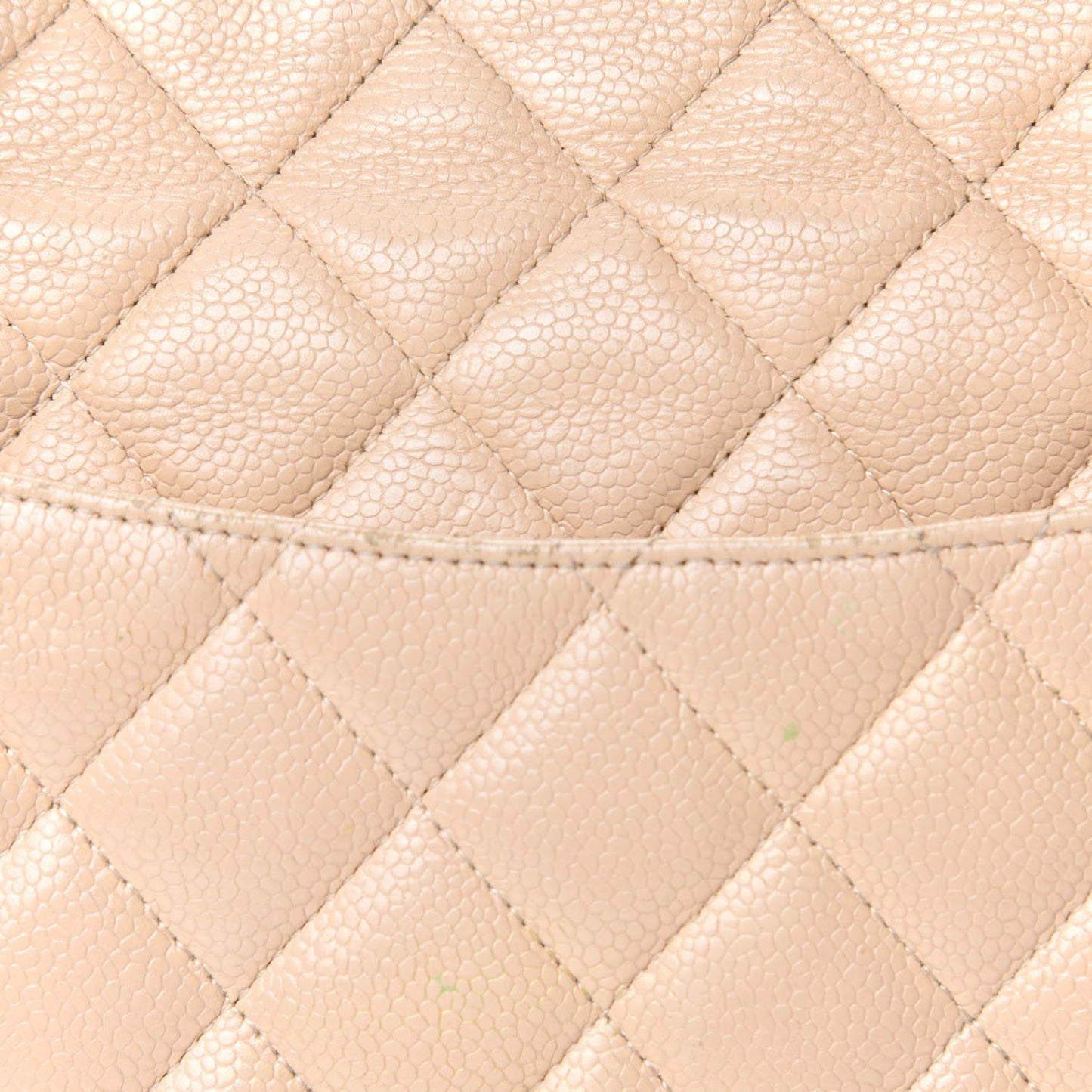 Caviar Quilted Jumbo Single Flap Beige Clair