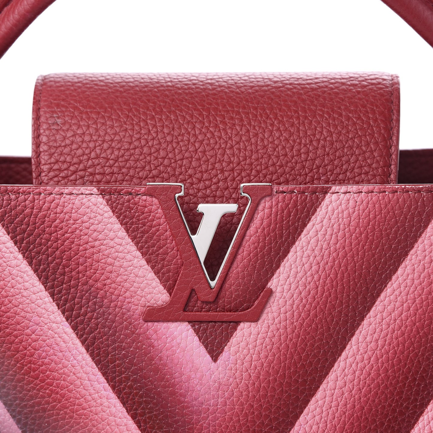 Taurillon Chevron Capucines PM Cherry
