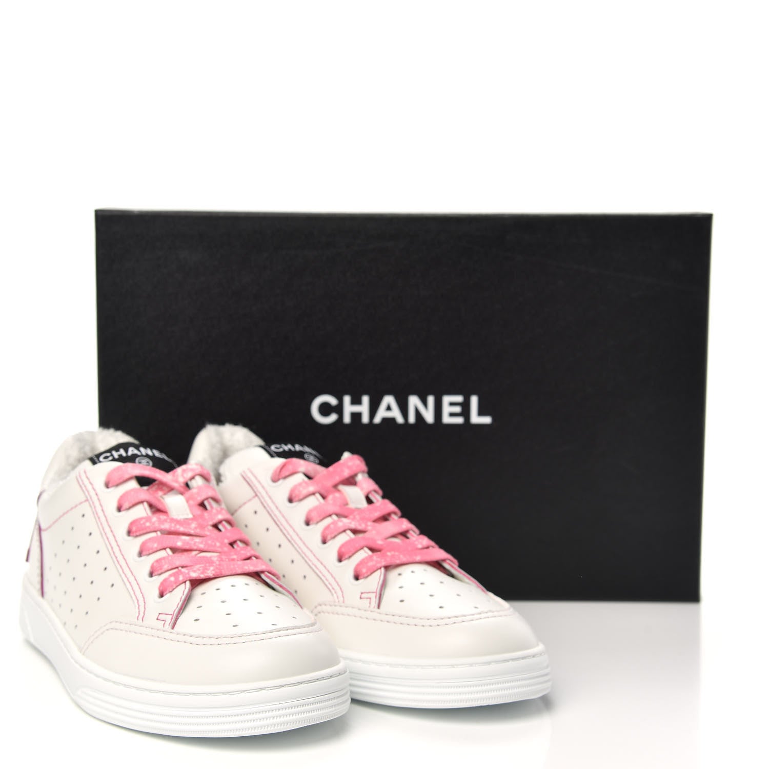 Chanel Calfskin Womens Logo Sneakers 38 White Pink 10 of 10