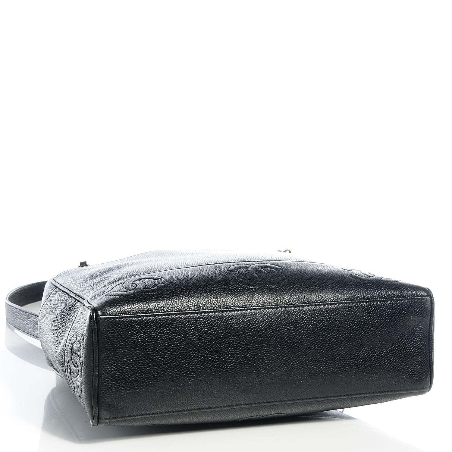 Chanel Caviar CC Shoulder Bag Black 4 of 7