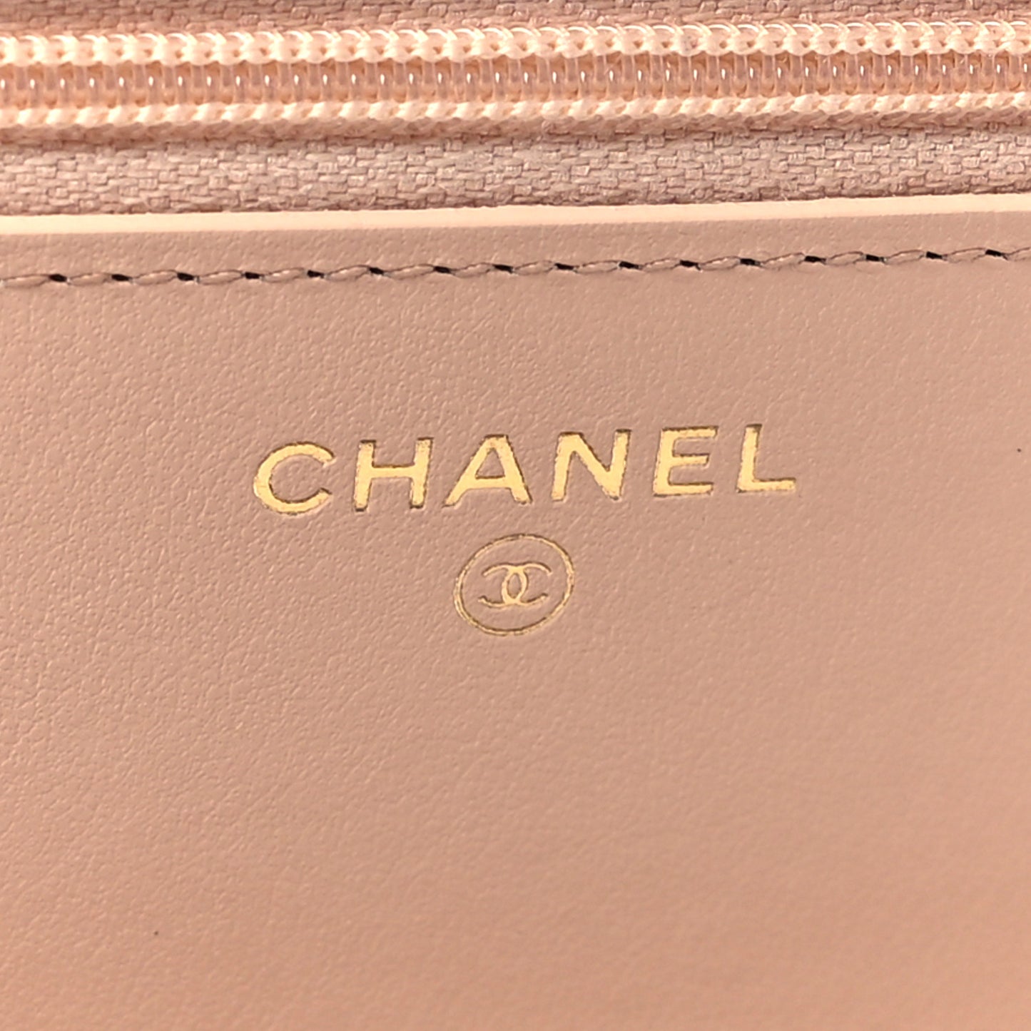 Caviar Quilted Bow Wallet On Chain WOC Light Beige
