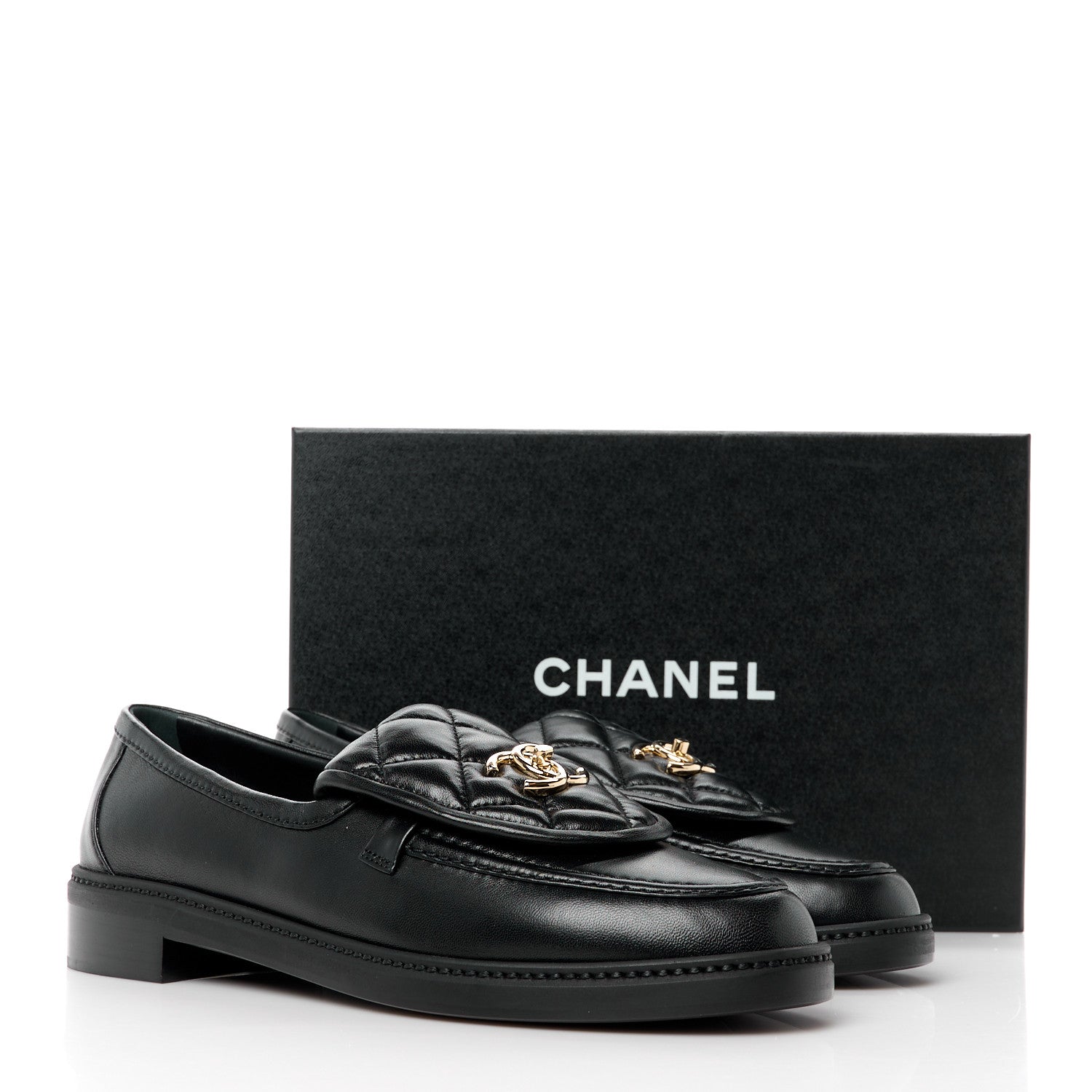 Chanel Lambskin Quilted CC Turnlock Loafers 41 Black 10 of 10
