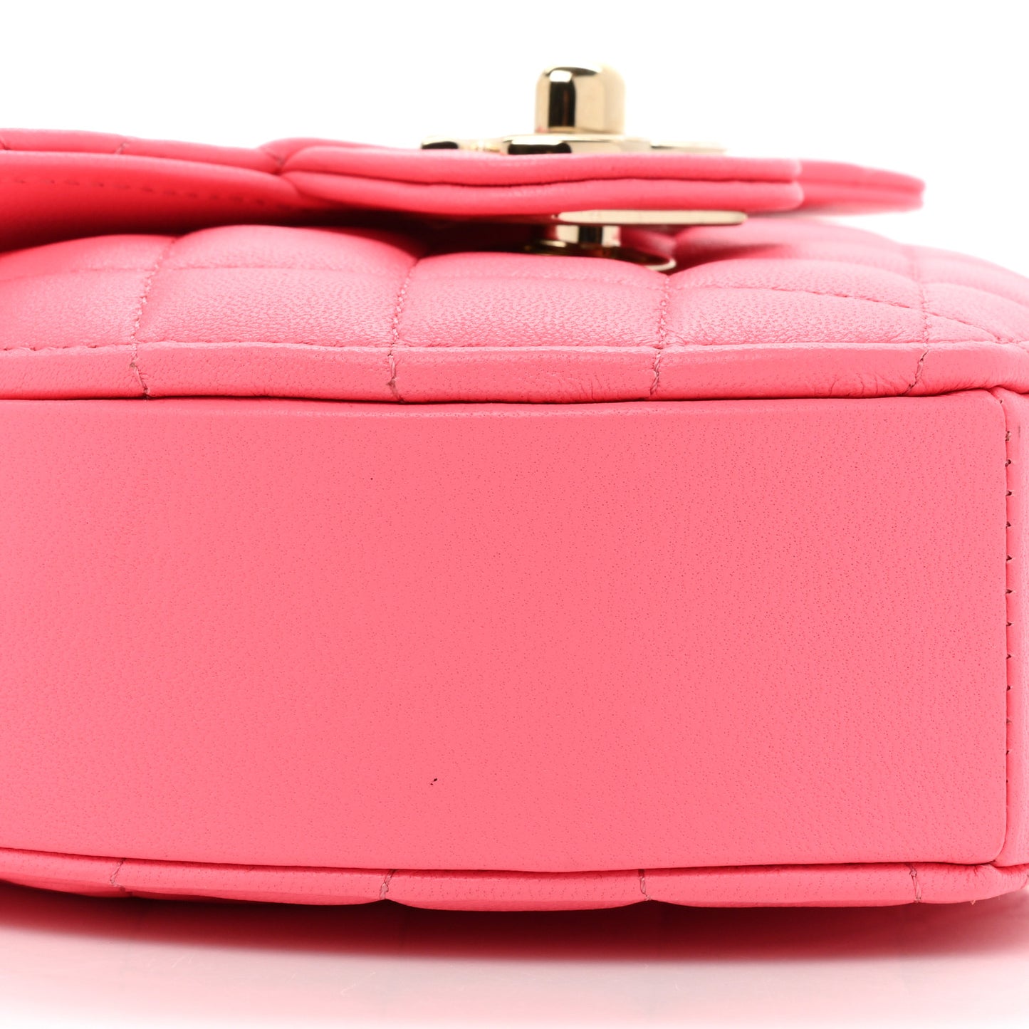 Lambskin Quilted CC In Love Heart Clutch With Chain Pink
