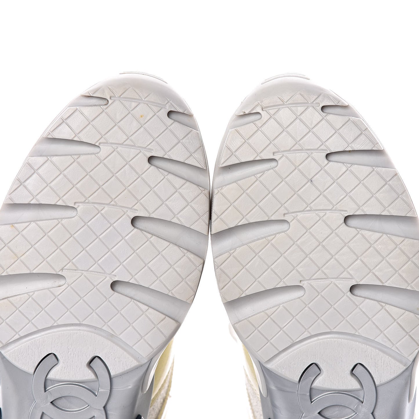 Iridescent Terry Cloth PVC Calfskin Sneakers 37.5 Silver