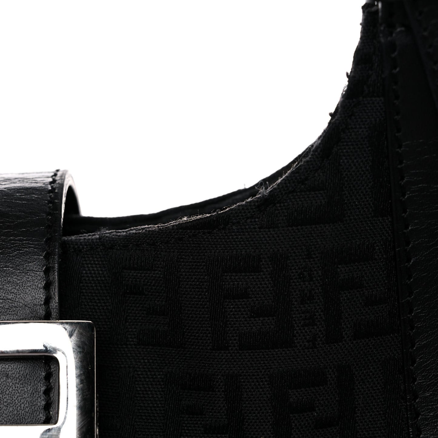 Zucchino Vitello Shoulder Bag Black