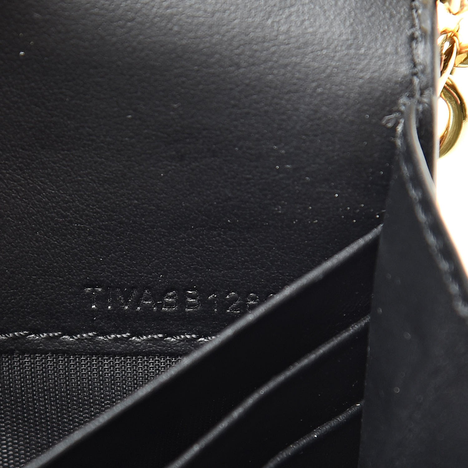 Burberry Grainy Calfskin Henley Wallet On Chain Black 8 of 11