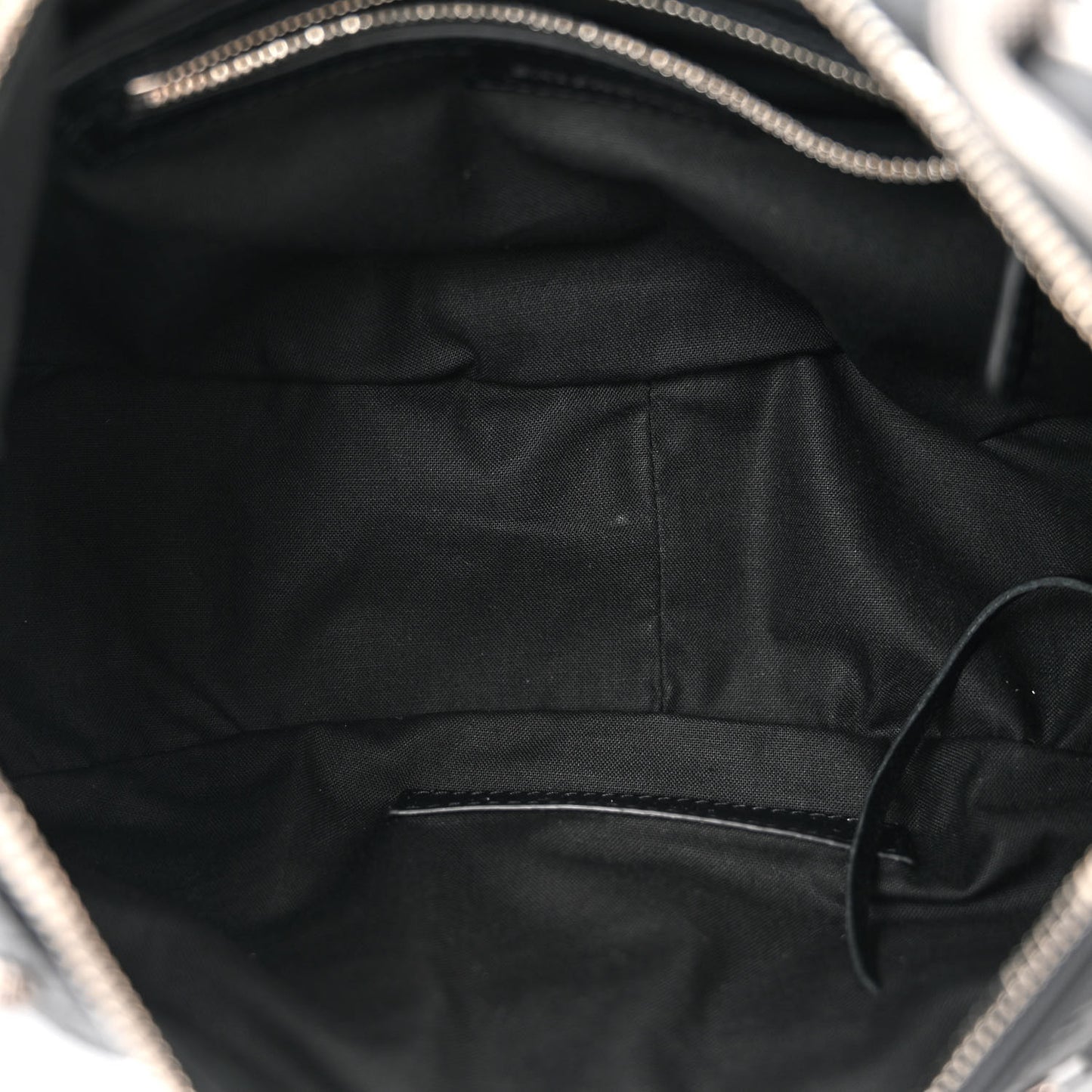 Agneau Arena Small Le Cagole Shoulder Bag Black