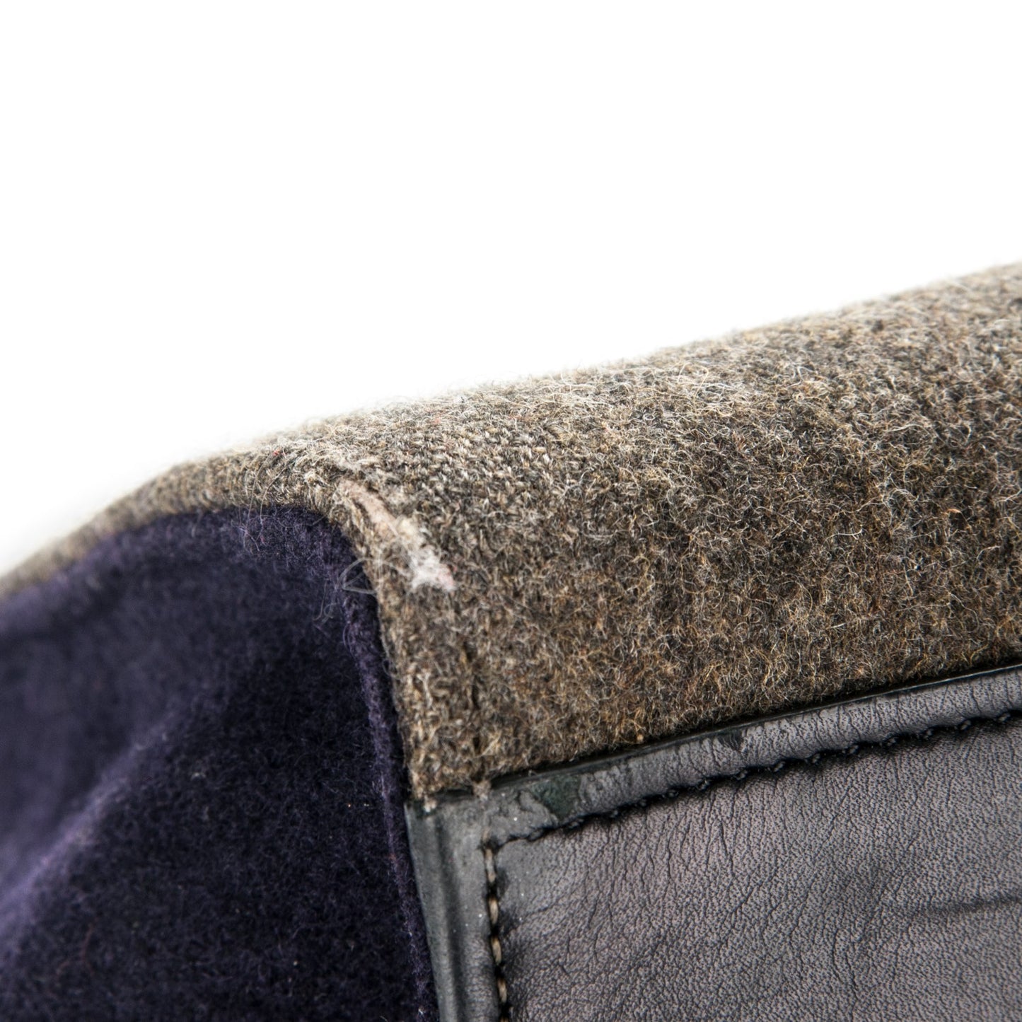 Smooth Calfskin Felt Medium Trapeze