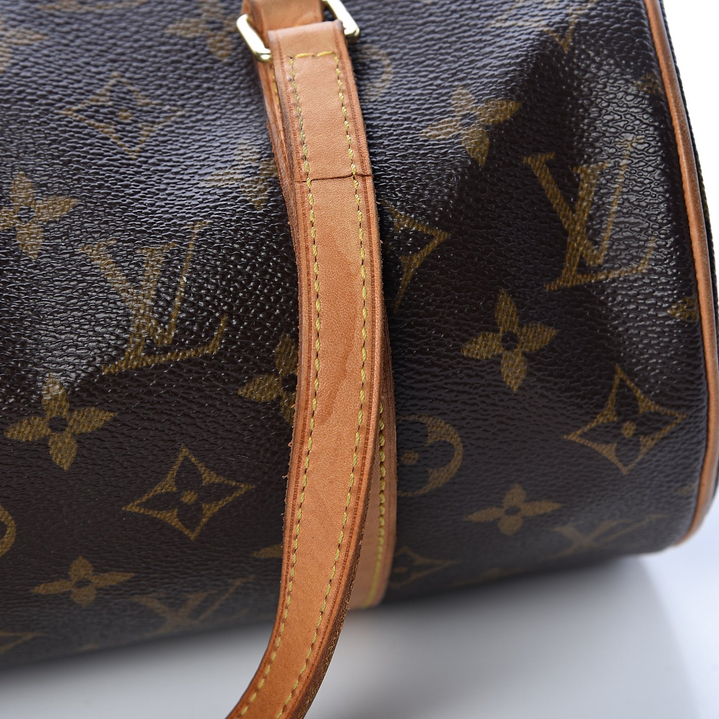 Monogram Papillon 26